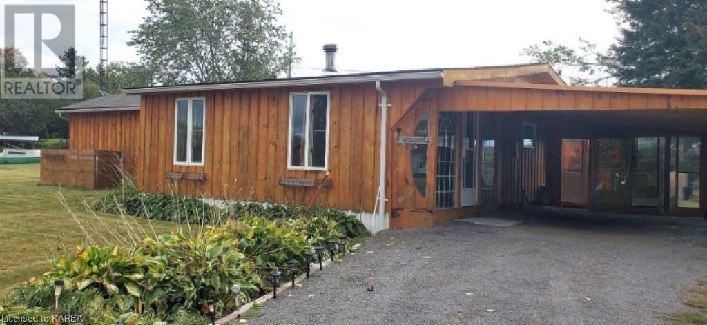 12 DORLAND Drive