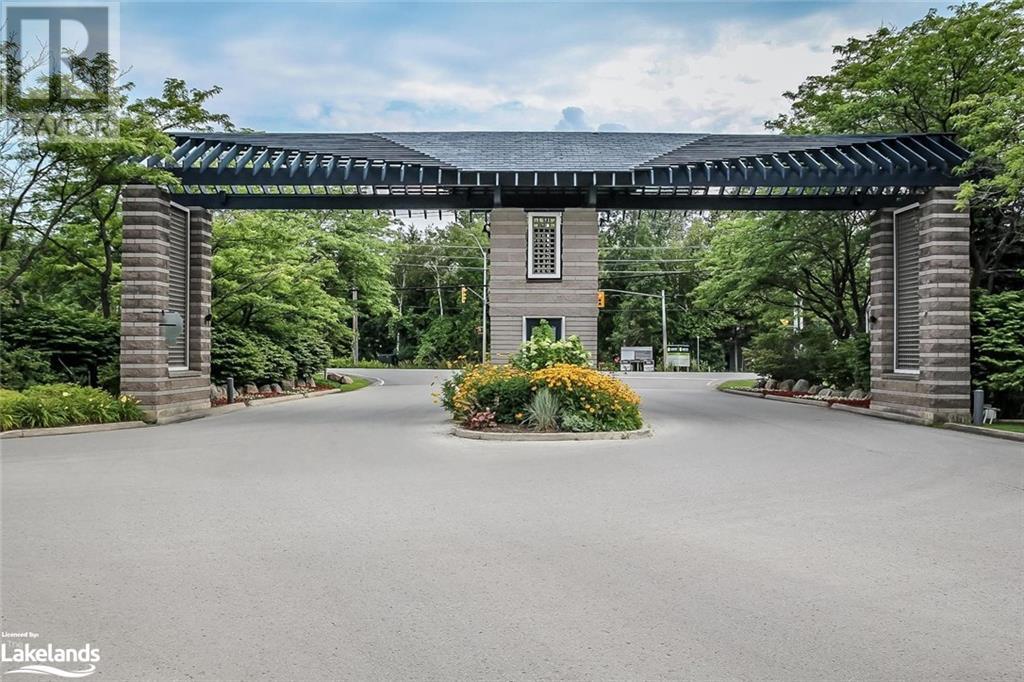 919 CEDAR POINTE Court