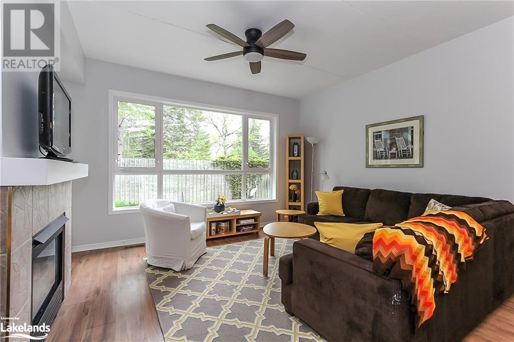 919 CEDAR POINTE Court