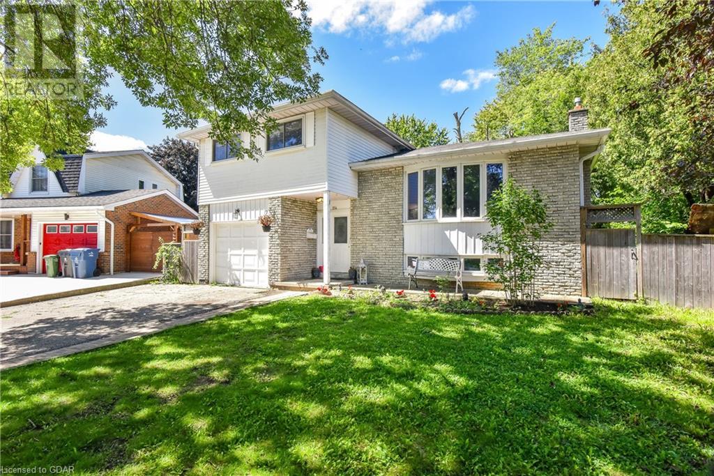 114 QUEENSDALE Crescent
