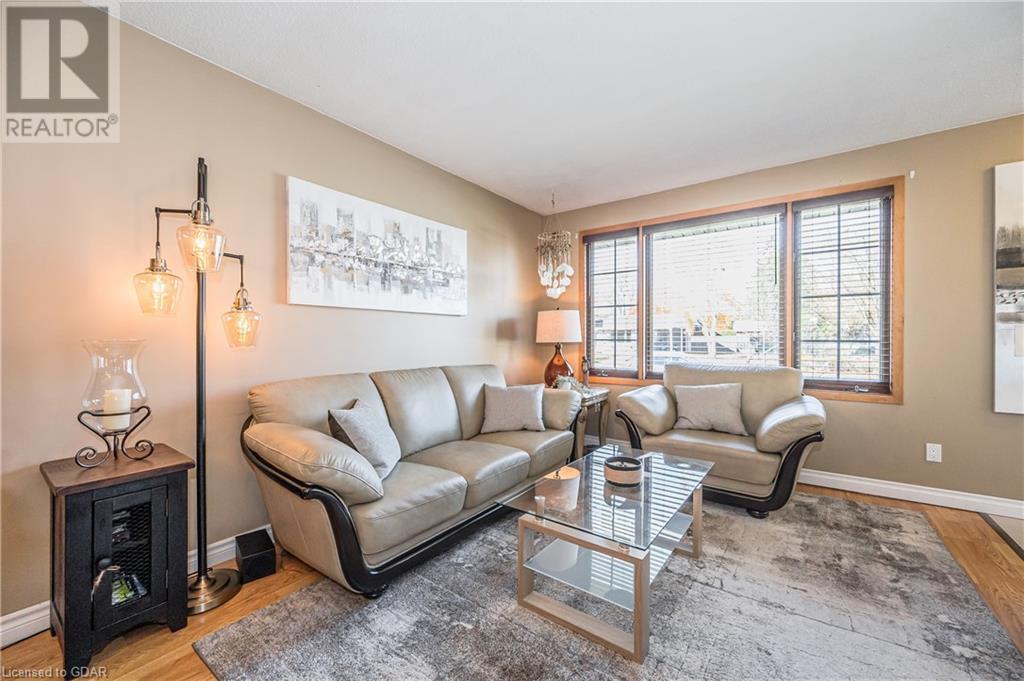 3 ISLINGTON Avenue