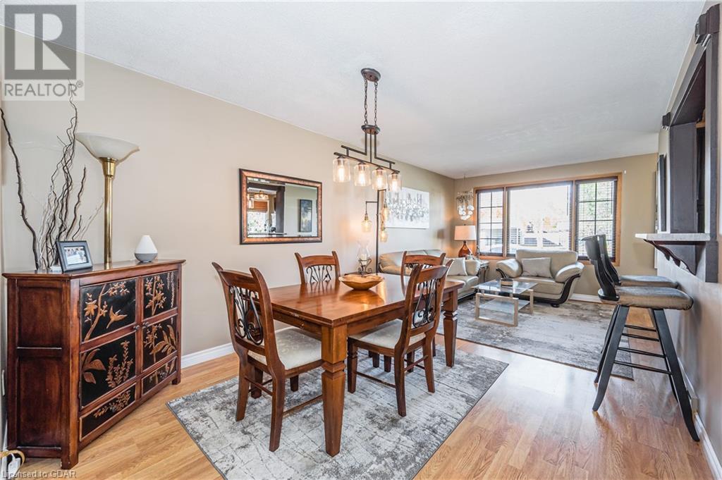 3 ISLINGTON Avenue