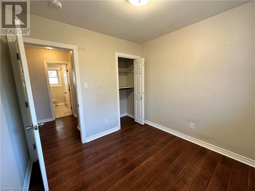 382 VICTORIA Road N Unit# UPPER