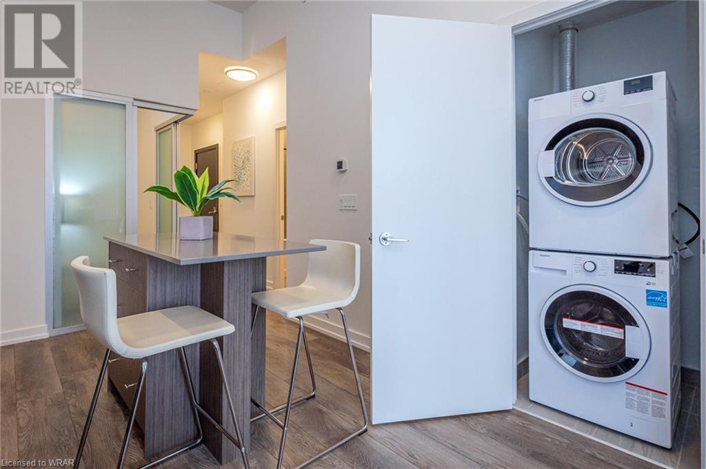 15 WELLINGTON Street Unit# 204