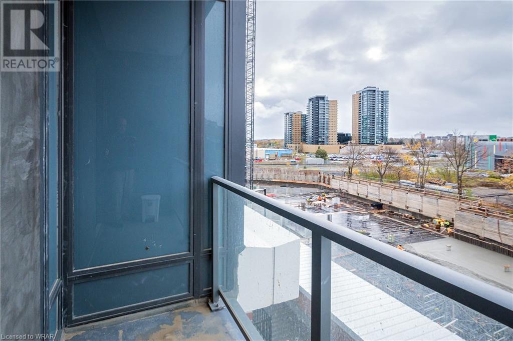 15 WELLINGTON Street Unit# 204