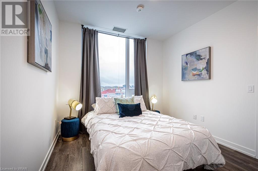 15 WELLINGTON Street Unit# 204