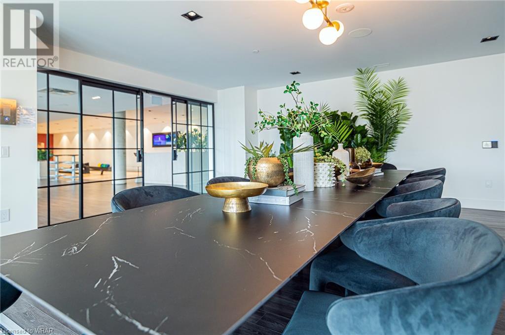 15 WELLINGTON Street Unit# 204