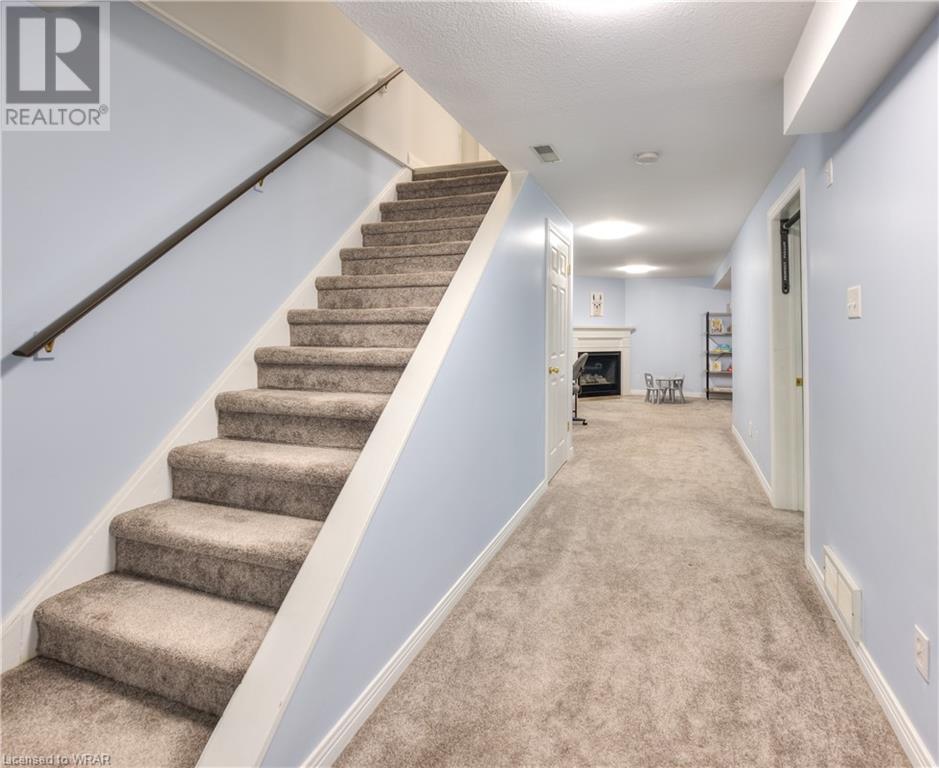 11 BEECHMANOR Crescent