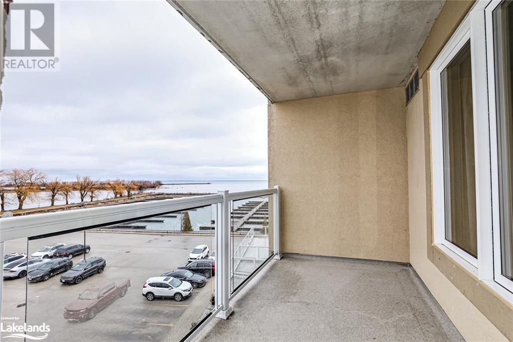 9 HARBOUR Street E Unit# 4108/4110