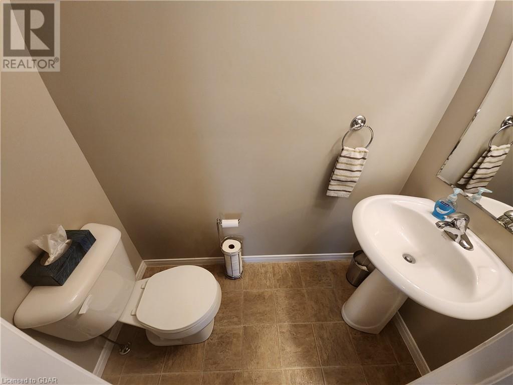 35 MOUNTFORD Drive Unit# 95