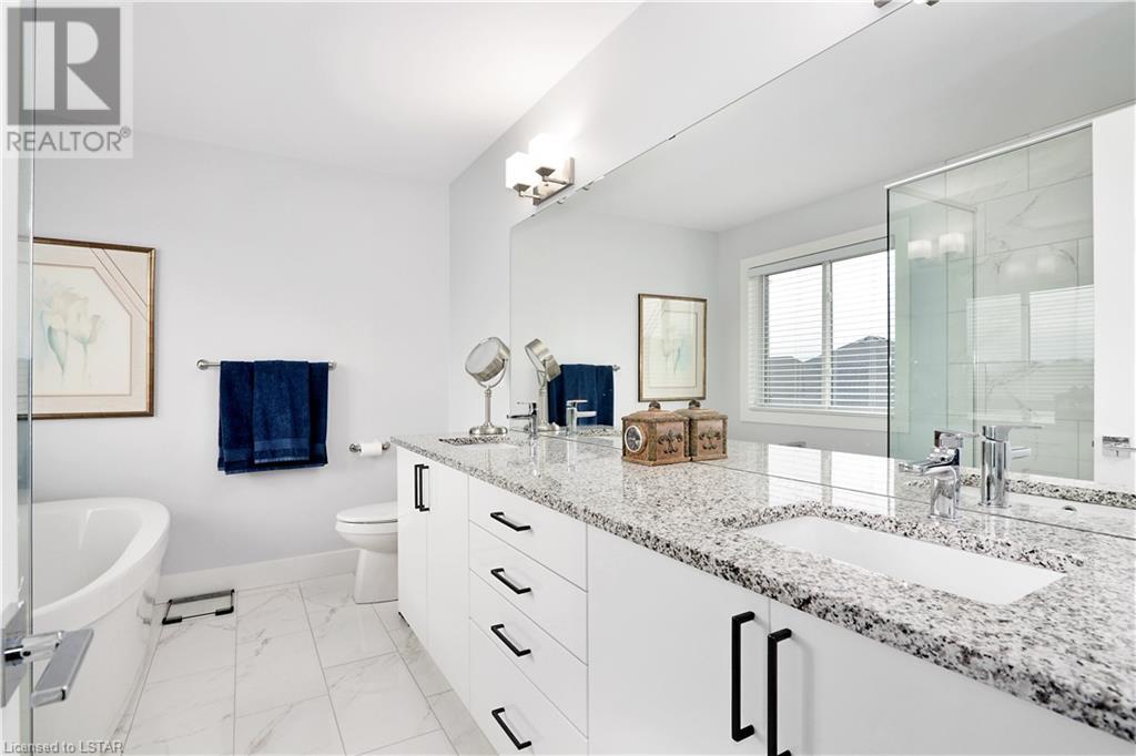 411 DAVENTRY Way