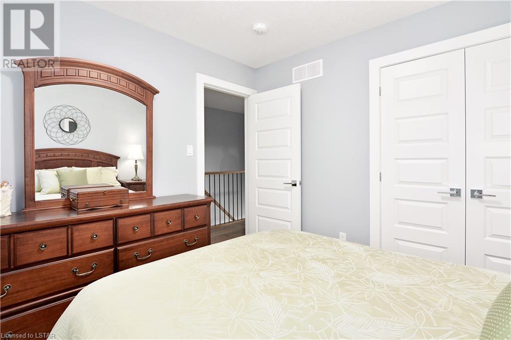 411 DAVENTRY Way