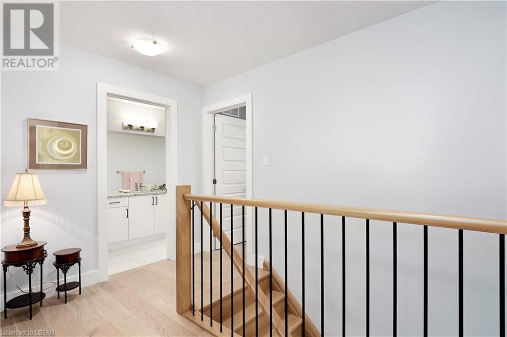 411 DAVENTRY Way