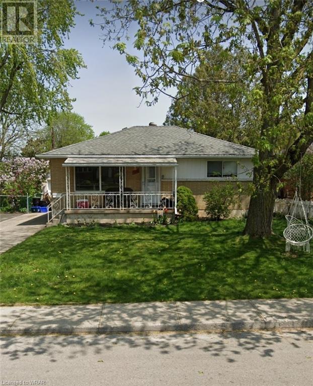 346 BROMPTON Avenue