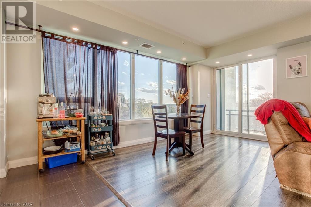 53 ARTHUR Street S Unit# 504