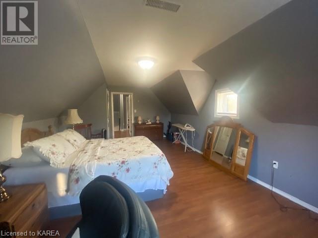 343 LYNDHURST Road