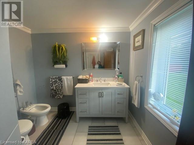 343 LYNDHURST Road
