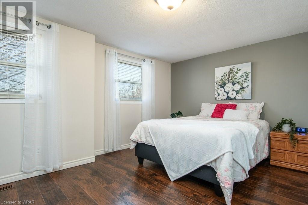 108 CARMINE Crescent
