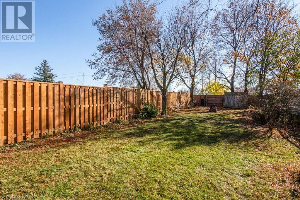 108 CARMINE Crescent