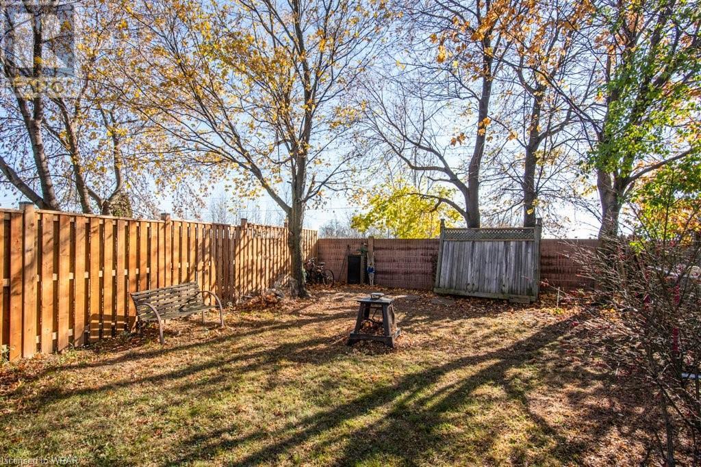 108 CARMINE Crescent