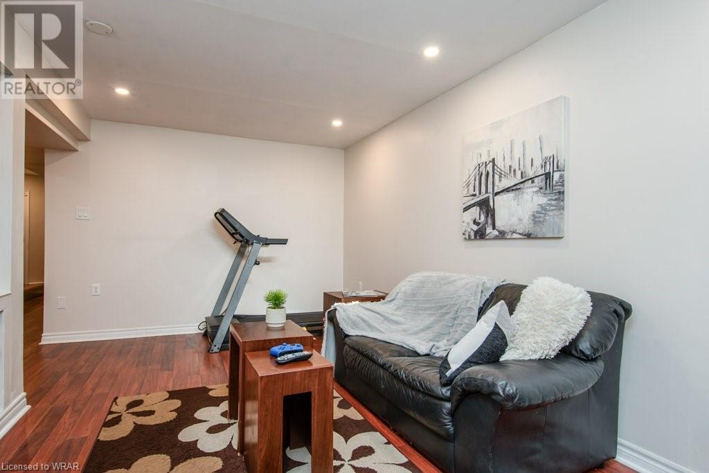 108 CARMINE Crescent