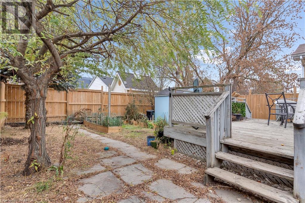 129 CONCESSION Street