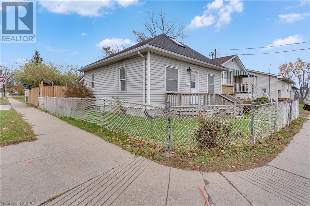 129 CONCESSION Street