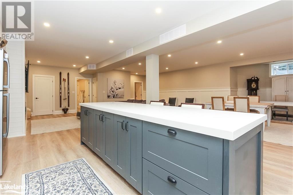 8 JUNIPER Court