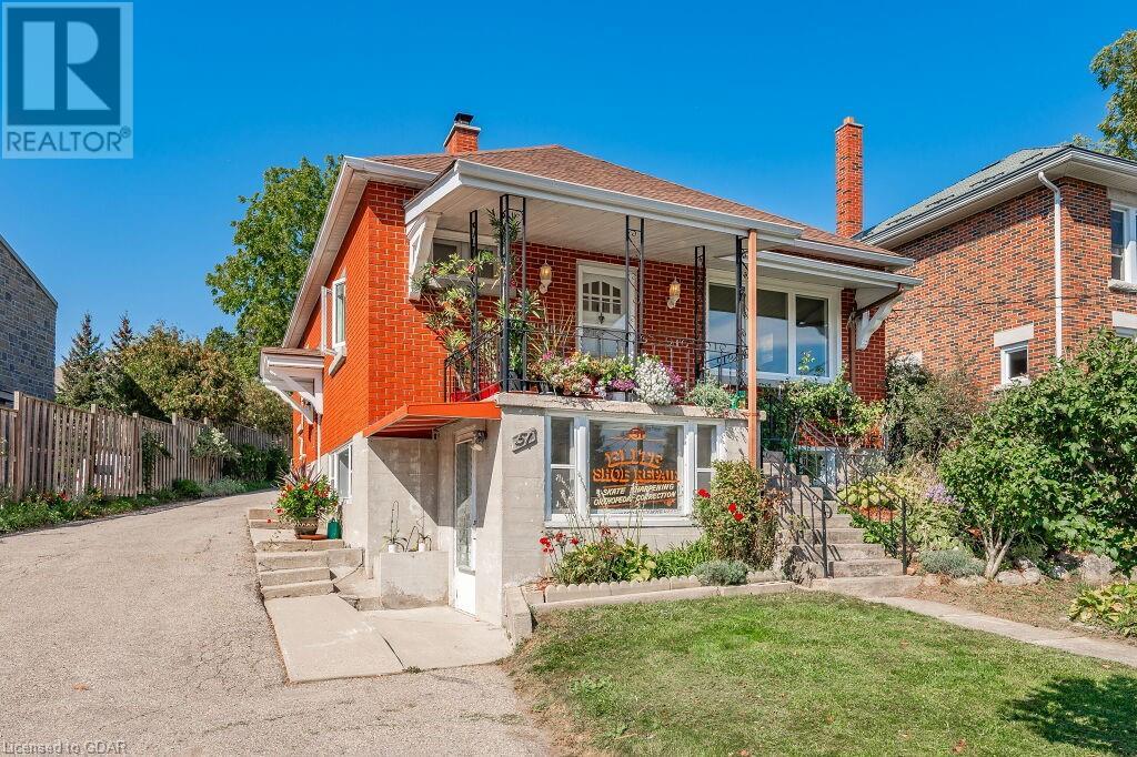 51 WATERLOO Avenue