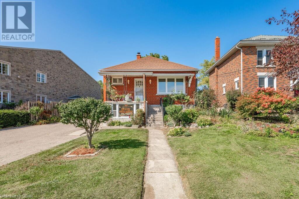 51 WATERLOO Avenue