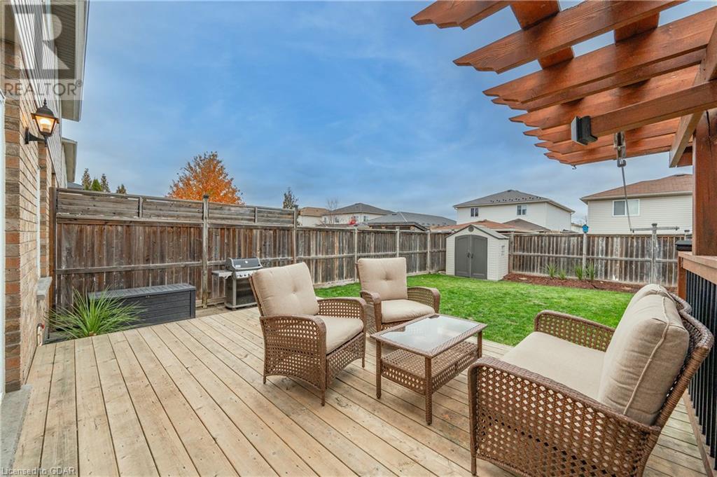 32 SIMMONDS Drive