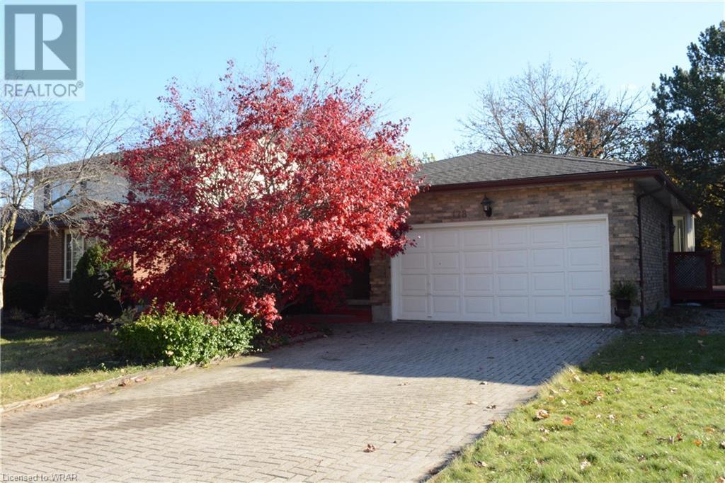178 WOODBEND Crescent