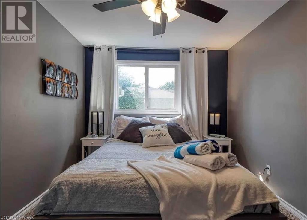 1040 CANFIELD Crescent Unit# 1