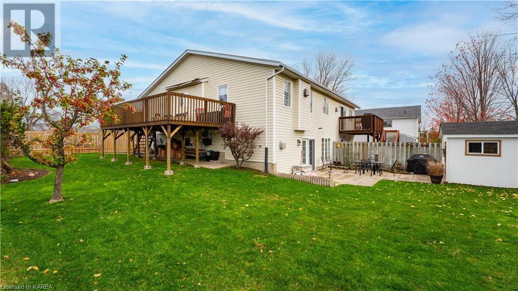 69 DAVEY Crescent