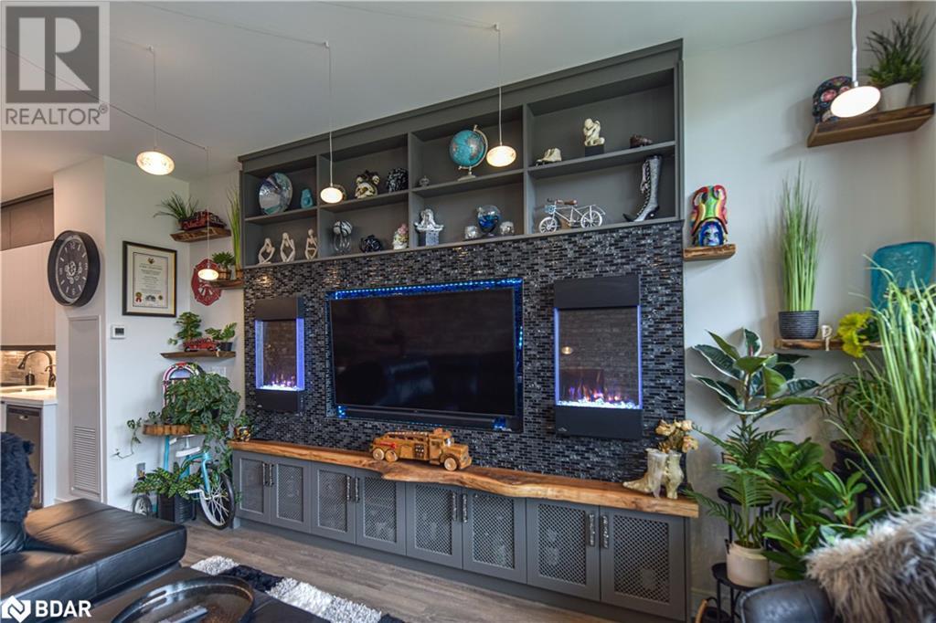 21 MATCHEDASH Street S Unit# 209