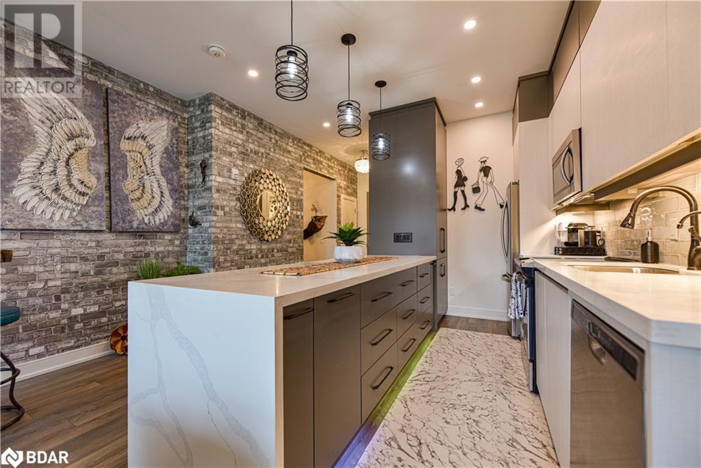 21 MATCHEDASH Street S Unit# 209
