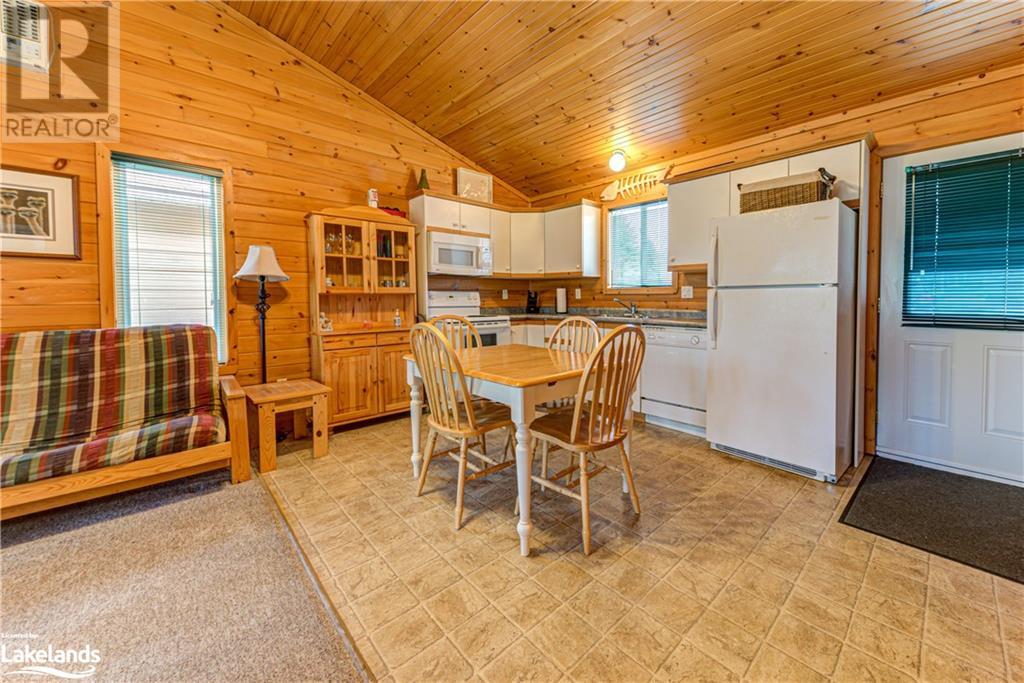 10 KAWARTHA Crescent