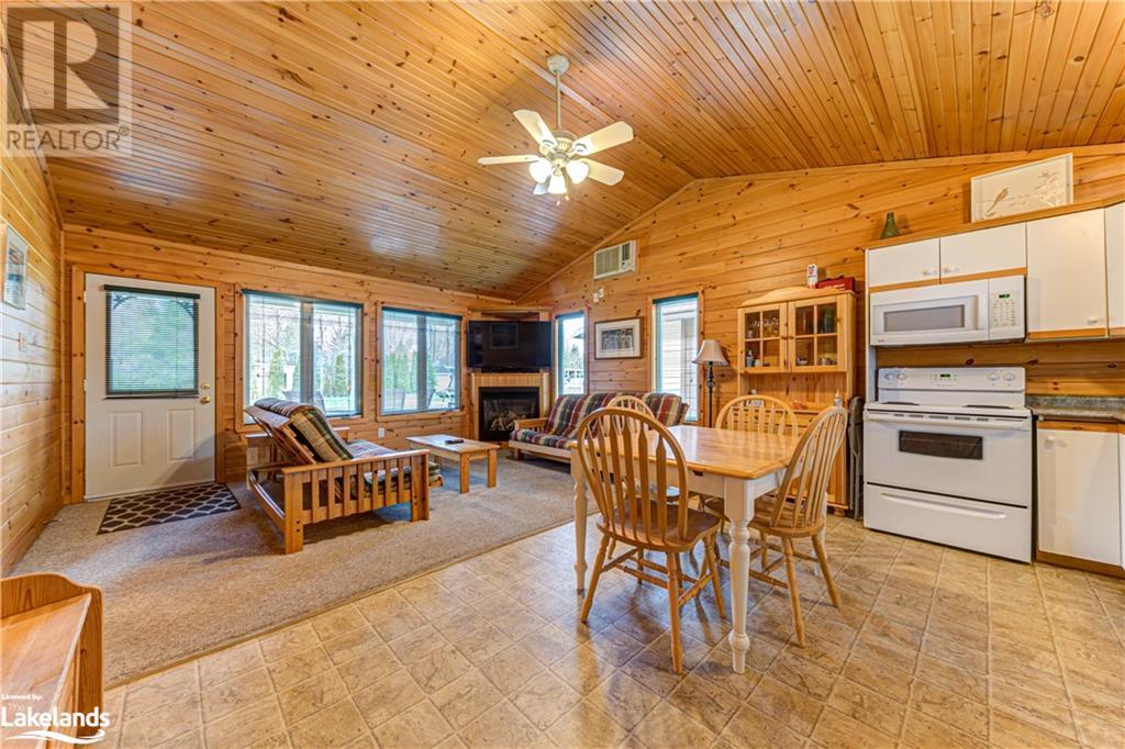 10 KAWARTHA Crescent