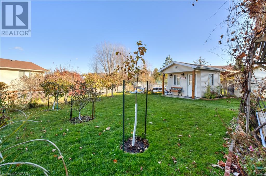 582 PINEROW Court Unit# B