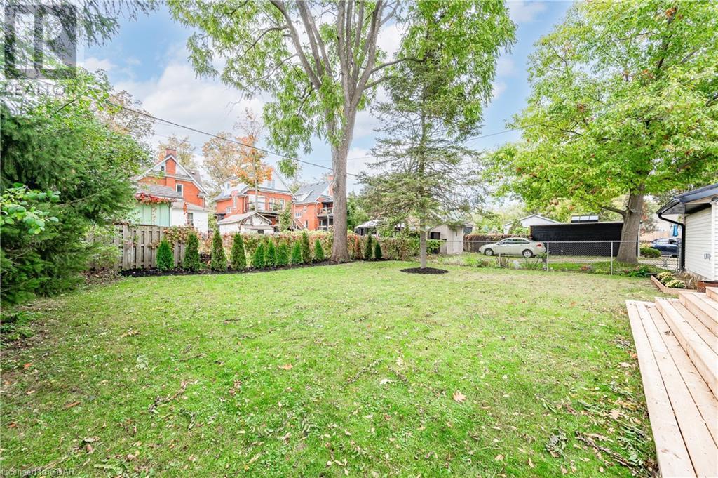37 PEQUEGNAT Avenue