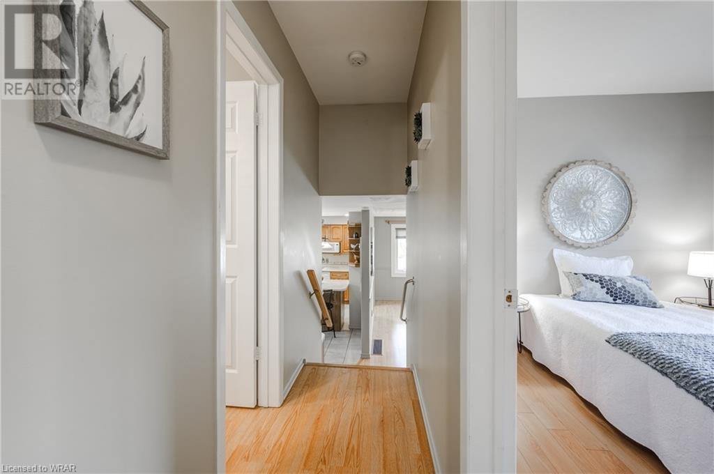 280 MACDONALD Drive