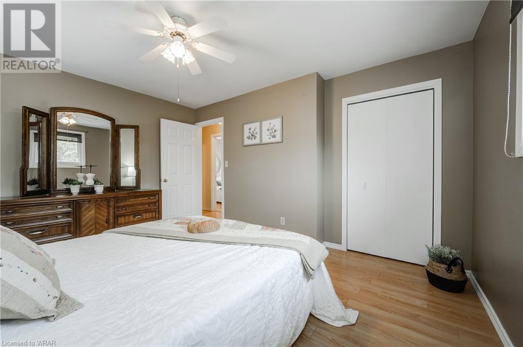280 MACDONALD Drive
