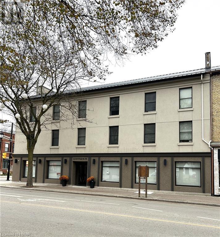 2 FRONT Street W