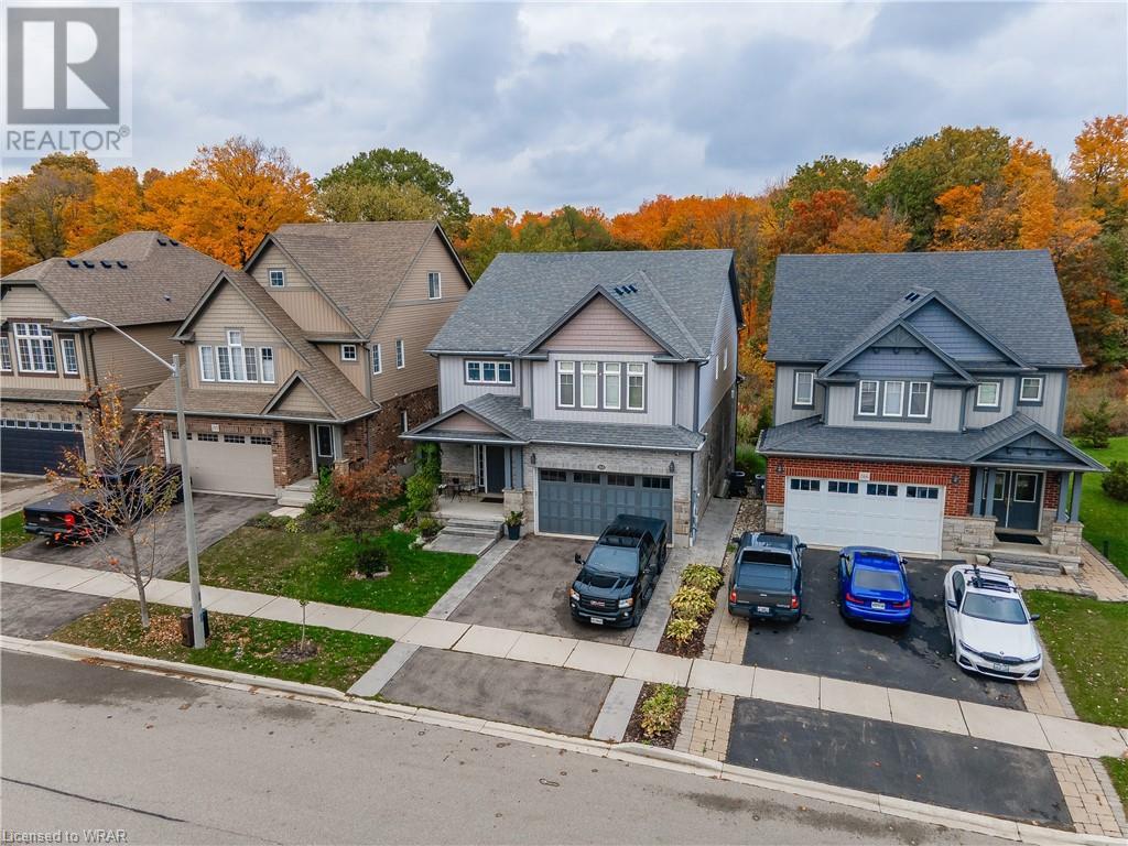 268 DEWDROP Crescent
