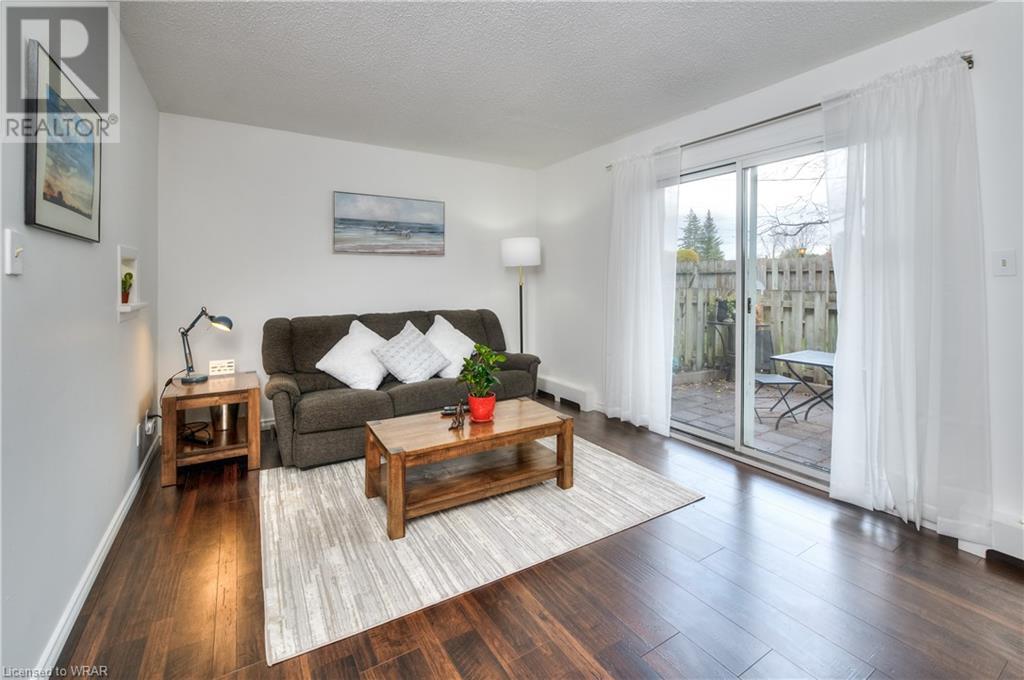 293 FAIRWAY Road N Unit# 21
