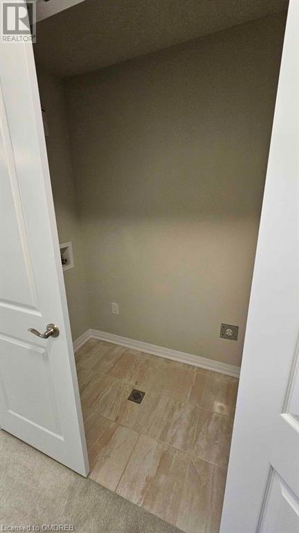25 ISHERWOOD Avenue Unit# J137