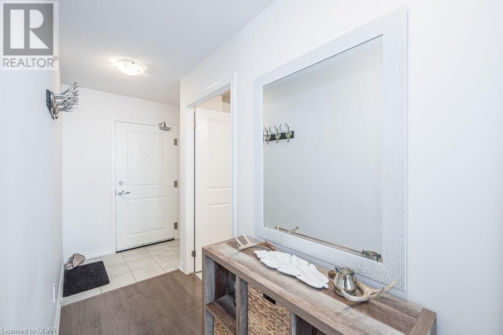 1284 GORDON Street S Unit# 105