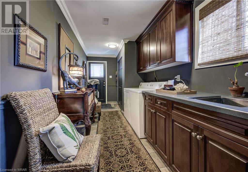 132 CANDLEWOOD Crescent