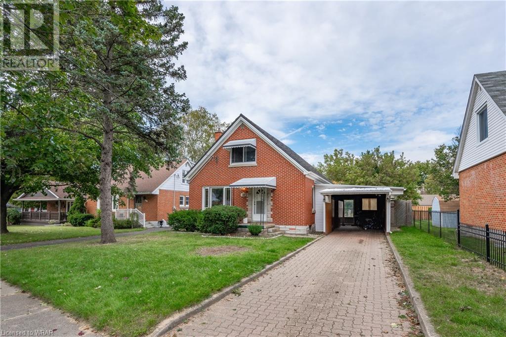 16 LAYTON Street