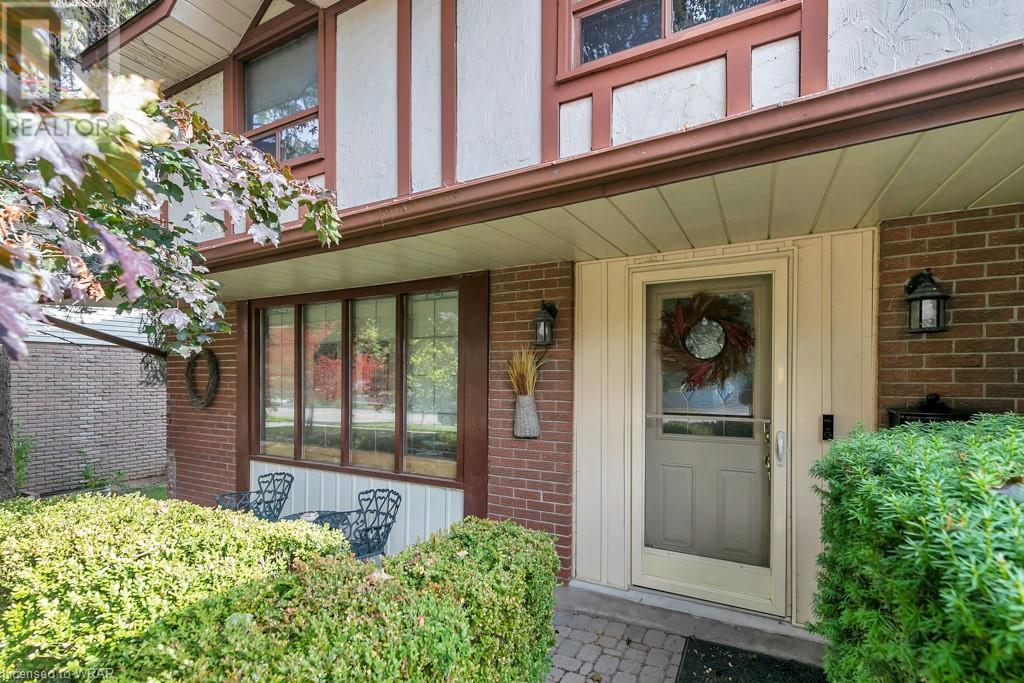 44 KELLY Drive